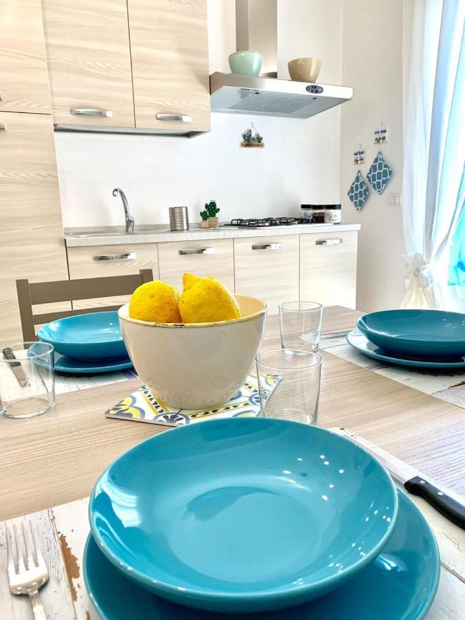 Appartement Dame' à Marina di Ragusa Extérieur photo